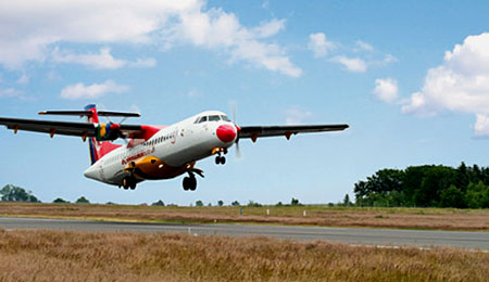 Inds�tter ekstra flyafgange til Folkem�det