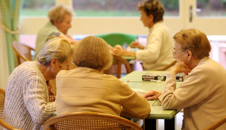 Kun f� vil spise med �ldre