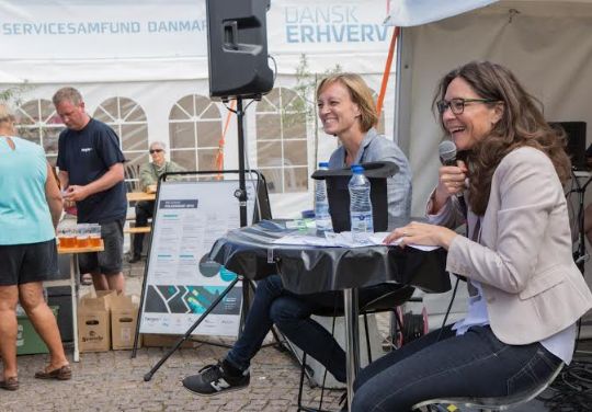 100.000 bes�gte Folkem�det