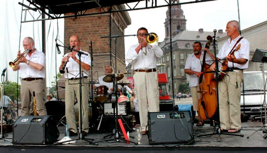 Burgundia Jazzband fylder 30 �r