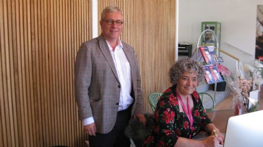 Gr�nbechs Hotel �ben for politik og andet