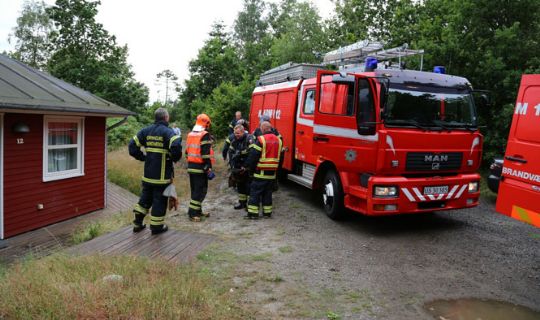 Alarm om brand i sommerhus
