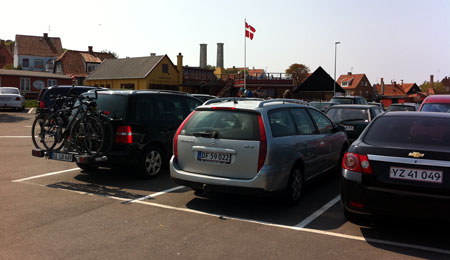 Dyrere parkering i Gudhjem