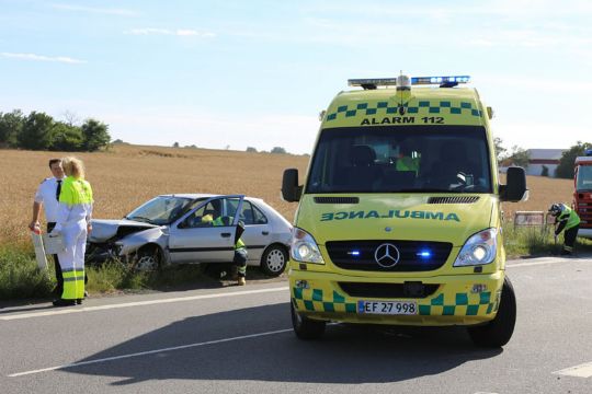 Tre biler i f�rdselsuheld