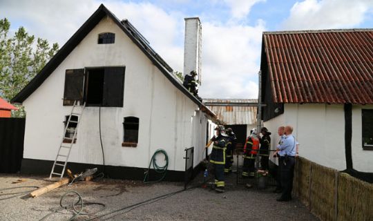 Brand i fyrrum p� g�rd i �stermarie