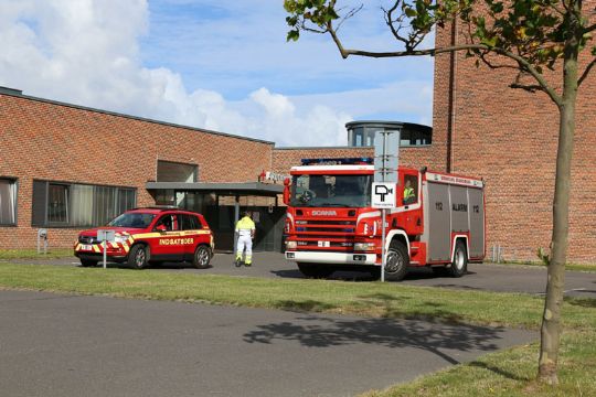 Udrykning til person med halskrave