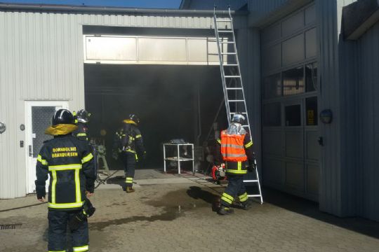 Udrykning til brand i industribygning