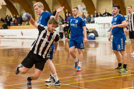 To point til Viking/R�nne