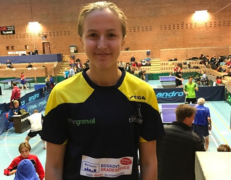 Emmelie M. vandt guld