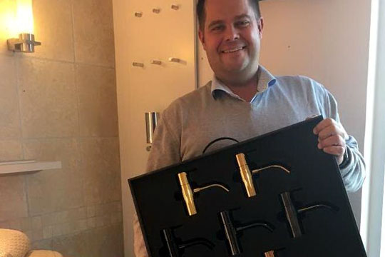 HTH i R�nne har f�et eneforhandling