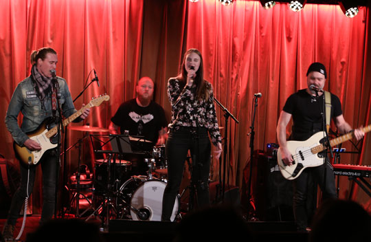 Christmas Jam i Raschs Pakhuz