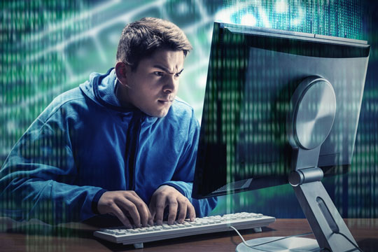 JF og PET samarbejder om IT-sikkerhed