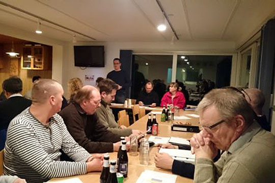 Foresl�r nyt navn til idr�tsforening