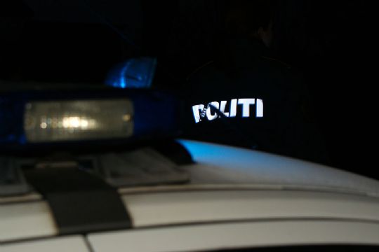 Mistede k�rekort og bil efter k�mpebrandert