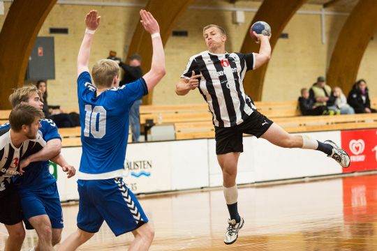 Sejr til Viking/R�nne