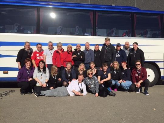 DGI H�ndbold fik metal