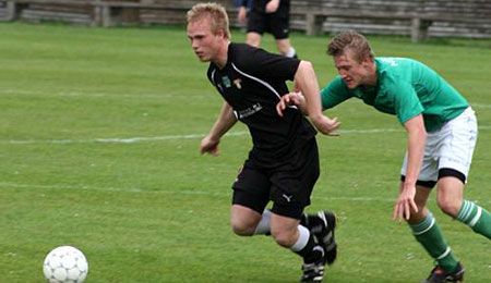 Tidligere Superligaprofil tr�ner for R�nne fBs modstander