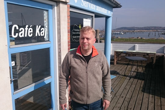 �bner sommercaf� p� N�rrek�s