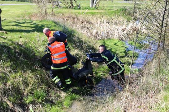 Stj�len knallert bj�rget