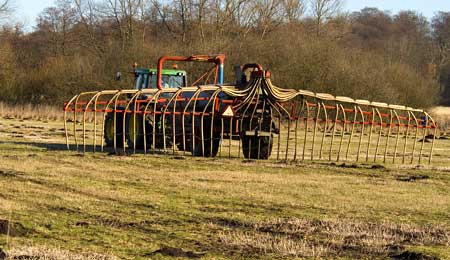 Gylleprotester s�ttes i system