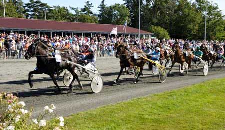 Spillene i gang til tirsdagens travl�b