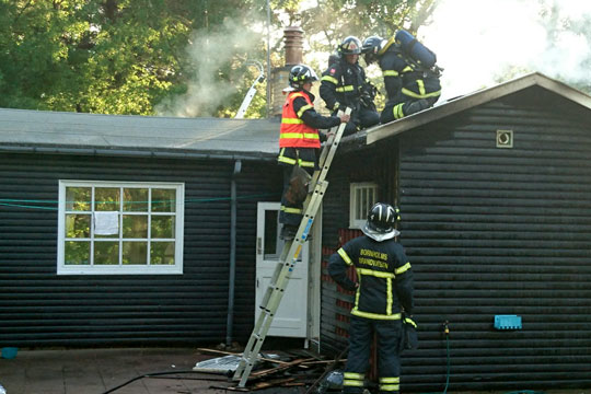 Brand i fritidshus i Stampen