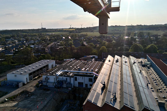 Stort solcelleanl�g p� Campus