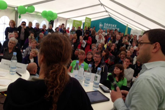 20.000 g�stede fredag Folkem�det i Allinge