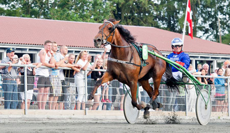 S�sonrekord p� travbanen