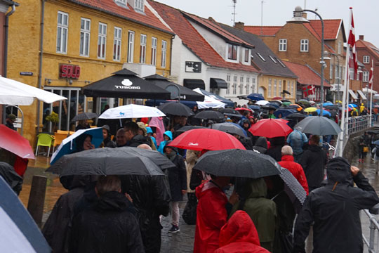 42 tons affald fra Folkem�det