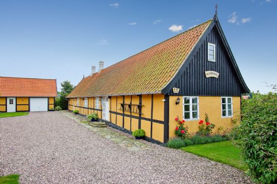 Flot landejendom ved Balka