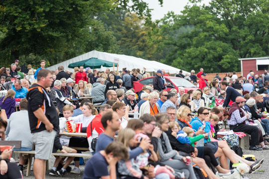 Forbedret spil p� hestene p� mesterskabsdag