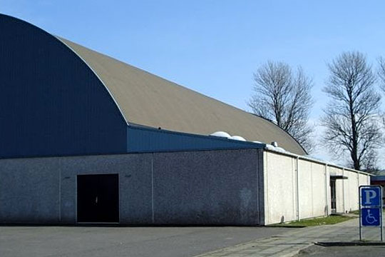 Der skal nyt tag p� Hasle Hallen