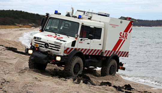 Turist i havsn�d reddet i land