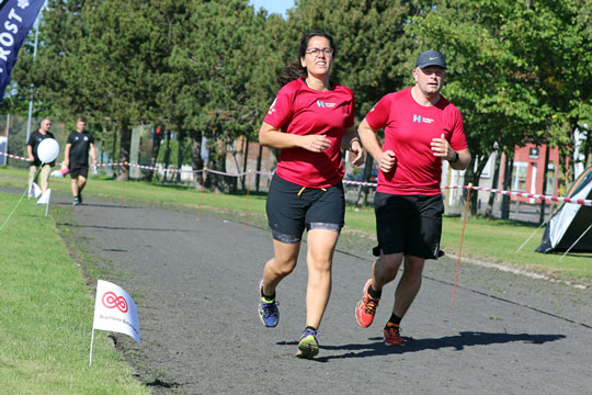 L�ber over 60.000 ind til kr�ftkamp