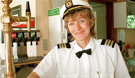 Udl�ndinge skal afh�res om Connie-drabet