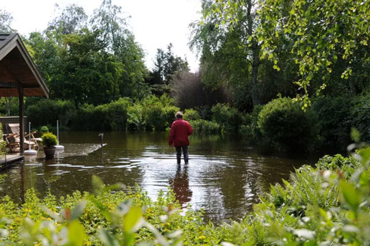 Hul i haven kan forhindre oversv�mmelser