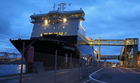 Natf�rgen bliver forsinket - b�de i K�ge og R�nne