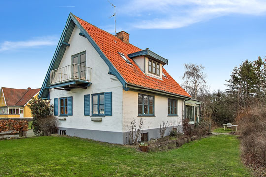 Villa med udsigt over R�nne