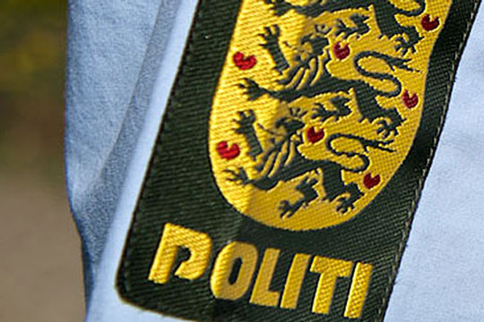 V�gnede med fremmed mand i huset