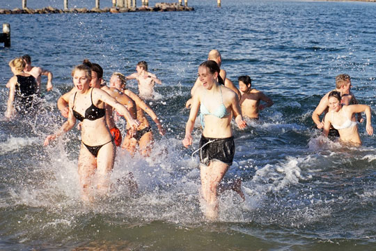 Iskold dukkert til Campuselever