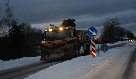 Fuld aktivitet for at rydde sneglatte veje