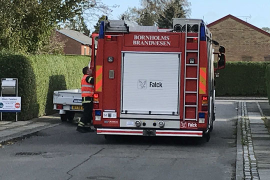 Brand i hvepsebo i R�nne