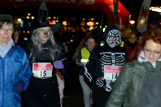 Gru og gys i R�nnes gamle sm�gader