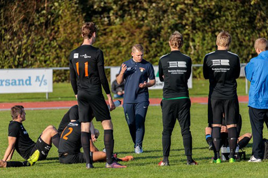 R�nne fB har sv�r udekamp l�rdag