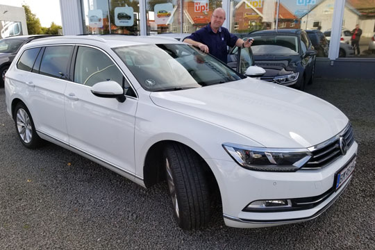 Andelsstald tr�kker lod om ny bil