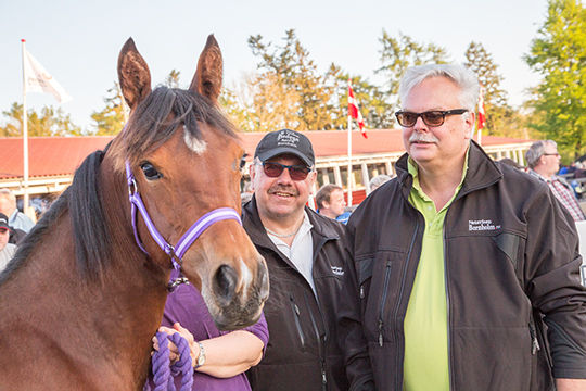 M�d manden der troede p� internettet