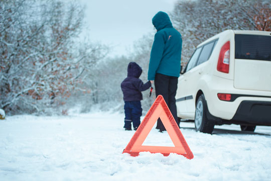 Kan din bil ikke komme fri af isen?
