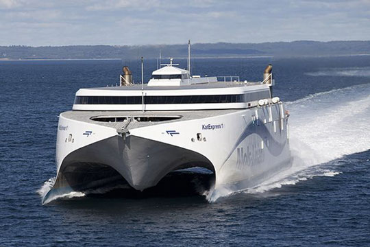 F�rgebilletter fra 99 kroner med Bornholmslinjen