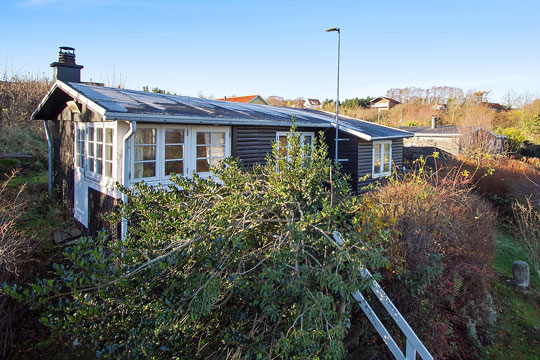 Rigtigt sommerhus med god beliggenhed